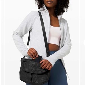 NWT lululemon All Night Festival Bag Fragment Camo Jacquard Black Deep Coal *5L